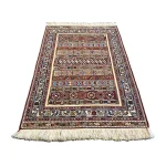 Handwoven Moharamat Persian rug with earth tone color02