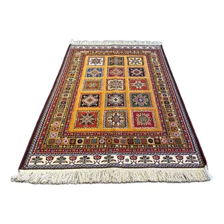 Handwoven Kheshti Rug With Floral Design02