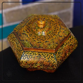 Hexagonal Camel Bone Box with Tazhib Miniature Painting01